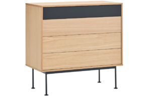 Antracitově &scaron;ed&aacute; dubov&aacute; komoda Teulat Yoko 90 x 45 cm