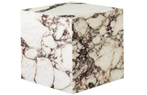 Audo CPH B&iacute;lo hněd&yacute; mramorov&yacute; nočn&iacute;/odkl&aacute;dac&iacute; stolek AUDO PLINTH 40 x 40 cm