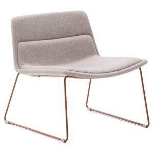 B&eacute;žov&eacute; čalouněn&eacute; křeslo Kave Home Zahara II.