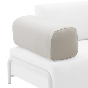 B&eacute;žov&yacute; pol&scaron;t&aacute;ř Kave Home Compo