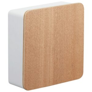 B&iacute;l&aacute; kovov&aacute; n&aacute;stěnn&aacute; skř&iacute;ňka na kl&iacute;če Yamazaki Rin 15