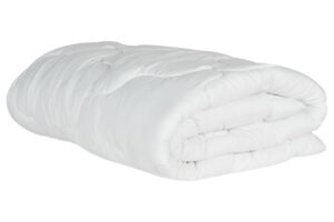 B&iacute;l&aacute; p&eacute;řov&aacute; dětsk&aacute; přikr&yacute;vka Quax Junior 120 x 190 cm