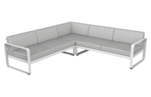 B&iacute;l&aacute; zahradn&iacute; rohov&aacute; pohovka Fermob Bellevie 231 cm s b&iacute;lou podnož&iacute;