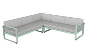 B&iacute;l&aacute; zahradn&iacute; rohov&aacute; pohovka Fermob Bellevie 231 cm s m&aacute;tově zelenou podnož&iacute;