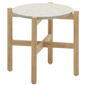 B&iacute;l&yacute; betonov&yacute; zahradn&iacute; odkl&aacute;dac&iacute; stolek Kave Home Pola 54