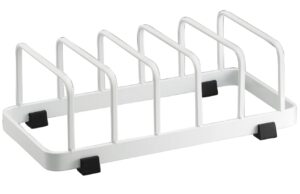 B&iacute;l&yacute; kovov&yacute; stojan na tal&iacute;ře Yamazaki Tower 22 cm