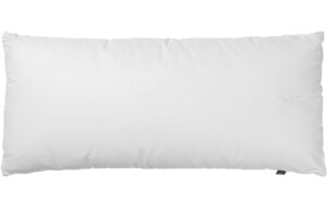 B&iacute;l&yacute; l&aacute;tkov&yacute; pol&scaron;t&aacute;ř Kave Home Nyla 40 x 70 cm