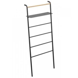 Čern&yacute; kovov&yacute; stojac&iacute; vě&scaron;&aacute;k s polic&iacute; Yamazaki Tower 160 cm