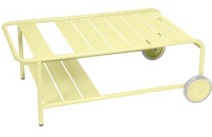 Citronově žlut&yacute; kovov&yacute; zahradn&iacute; konferenčn&iacute; stolek Fermob Luxembourg 105 x 72 cm