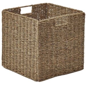 Dekorativn&iacute; ko&scaron; Kave Home Tossa 32 x 32 cm z mořsk&eacute; tr&aacute;vy