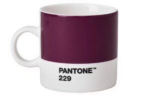 Fialov&yacute; porcel&aacute;nov&yacute; hrnek Pantone Aubergine 229 120 ml