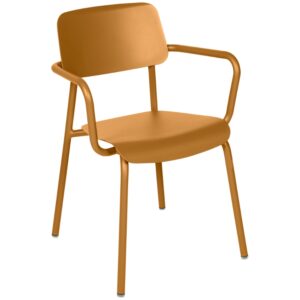 Hněd&aacute; hlin&iacute;kov&aacute; zahradn&iacute; židle Fermob Studie s područkami