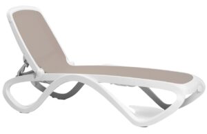 Hnědo-b&iacute;l&eacute; l&aacute;tkov&eacute; zahradn&iacute; leh&aacute;tko Nardi Omega