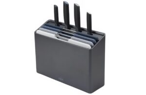 Joseph Joseph Sada čtyř plastov&yacute;ch prk&eacute;nek a nožů se stojanem Folio Plus