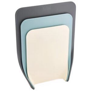 Joseph Joseph Sada tř&iacute; plastov&yacute;ch prk&eacute;nek Nest Chop 34 x 25