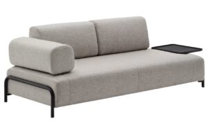 Kave Home Pohovka Compo 252 cm s velk&yacute;m stolkem