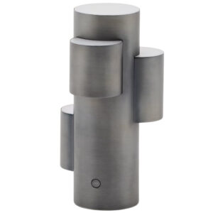 Kave Home Tmavě &scaron;ed&aacute; kovov&aacute; nab&iacute;jec&iacute; LED lampa Adrina