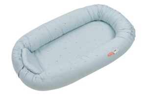 Modr&eacute; bavlněn&eacute; hn&iacute;zdečko Done by Deer Confetti 93 cm