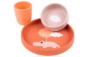 Oranžov&aacute; silikonov&aacute; j&iacute;deln&iacute; sada Done by Deer Happy clouds