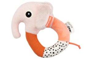 Růžov&eacute; l&aacute;tkov&eacute; chrast&iacute;tko Done by Deer Elphee