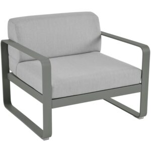 &Scaron;ed&eacute; čalouněn&eacute; zahradn&iacute; křeslo Fermob Bellevie s &scaron;edozelenou podnož&iacute;