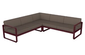 &Scaron;edohněd&aacute; zahradn&iacute; rohov&aacute; pohovka Fermob Bellevie 231 cm s tře&scaron;ňově červenou podnož&iacute;