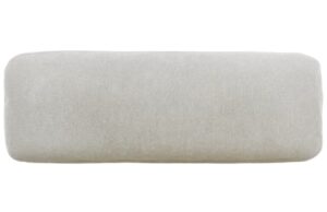 &Scaron;ed&yacute; pol&scaron;t&aacute;ř k pohovce Kave Home Nuala 24 x 72 cm