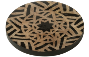 Set čtyř dřevěn&yacute;ch podt&aacute;cků J-line Bunmi 10 cm