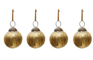 Set čtyř zlat&yacute;ch skleněn&yacute;ch v&aacute;nočn&iacute;ch ozdob Kave Home Elur 6 cm