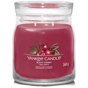 Středn&iacute; vonn&aacute; sv&iacute;čka Yankee Candle Black Cherry Signature