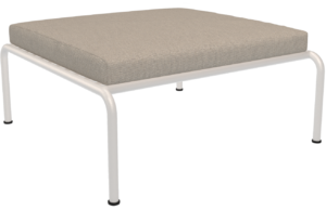 Světle &scaron;ed&aacute; čalouněn&aacute; zahradn&iacute; podnožka HOUE Avon