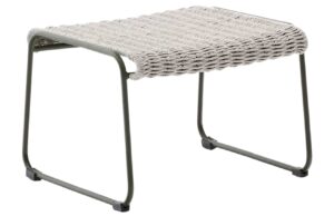 Světle &scaron;ed&aacute; zahradn&iacute; podnožka Kave Home Maurina