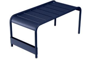 Tmavě modr&yacute; kovov&yacute; zahradn&iacute; konferenčn&iacute; stolek Fermob Luxembourg 86 x 44 cm