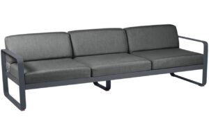 Tmavě &scaron;ed&aacute; čalouněn&aacute; zahradn&iacute; pohovka Fermob Bellevie 235 cm s antracitovou podnož&iacute;