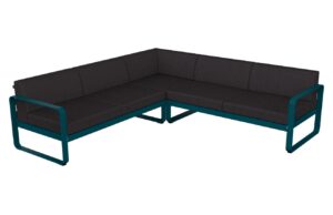 Tmavě &scaron;ed&aacute; zahradn&iacute; rohov&aacute; pohovka Fermob Bellevie 231 cm s modrou podnož&iacute;