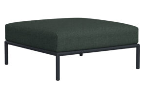 Tmavě zelen&aacute; l&aacute;tkov&aacute; podnožka HOUE Level 81 x 81 cm