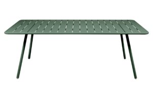 Tmavě zelen&yacute; kovov&yacute; stůl Fermob Luxembourg 207 x 100 cm