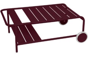 Tře&scaron;ňově červen&yacute; kovov&yacute; zahradn&iacute; konferenčn&iacute; stolek Fermob Luxembourg 105 x 72 cm