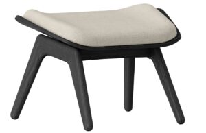 Umage Čern&aacute; dubov&aacute; podnožka The Reader s b&iacute;l&yacute;m čalouněn&iacute;m 60 x 46 cm