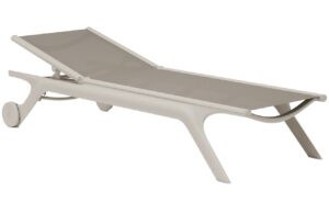 VONDOM Plastov&eacute; zahradn&iacute; leh&aacute;tko AFRICA