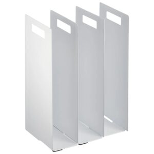 YAMAZAKI Sada dvou b&iacute;l&yacute;ch kovov&yacute;ch organiz&eacute;rů na ručn&iacute;ky Tower