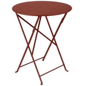 Zemitě červen&yacute; kovov&yacute; skl&aacute;dac&iacute; stůl Fermob Bistro &Oslash; 60 cm