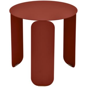 Zemitě červen&yacute; kovov&yacute; zahradn&iacute; odkl&aacute;dac&iacute; stolek Fermob Bebop 45 cm