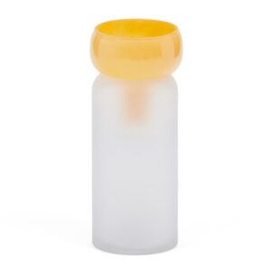 Žlut&aacute; skleněn&aacute; v&aacute;za Kave Home Kelse 30