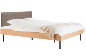 noo.ma Dubov&aacute; dvoulůžkov&aacute; postel Streiko 200 x 200 cm s hněd&yacute;m čelem a ro&scaron;tem