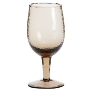 Kave Home Hněd&aacute; sklenice na v&iacute;no Sileia