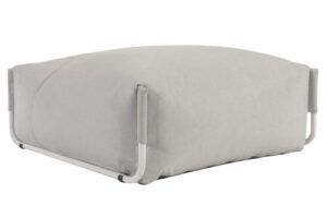 Kave Home Světle &scaron;ed&yacute; zahradn&iacute; modul/podnožka Square 101 x 101 cm