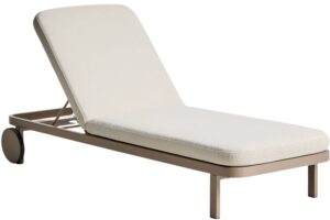 Kave Home B&eacute;žov&eacute; hlin&iacute;kov&eacute; zahradn&iacute; leh&aacute;tko Kionia