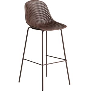 Kave Home Hněd&aacute; plastov&aacute; barov&aacute; židle  Quinby 75 cm